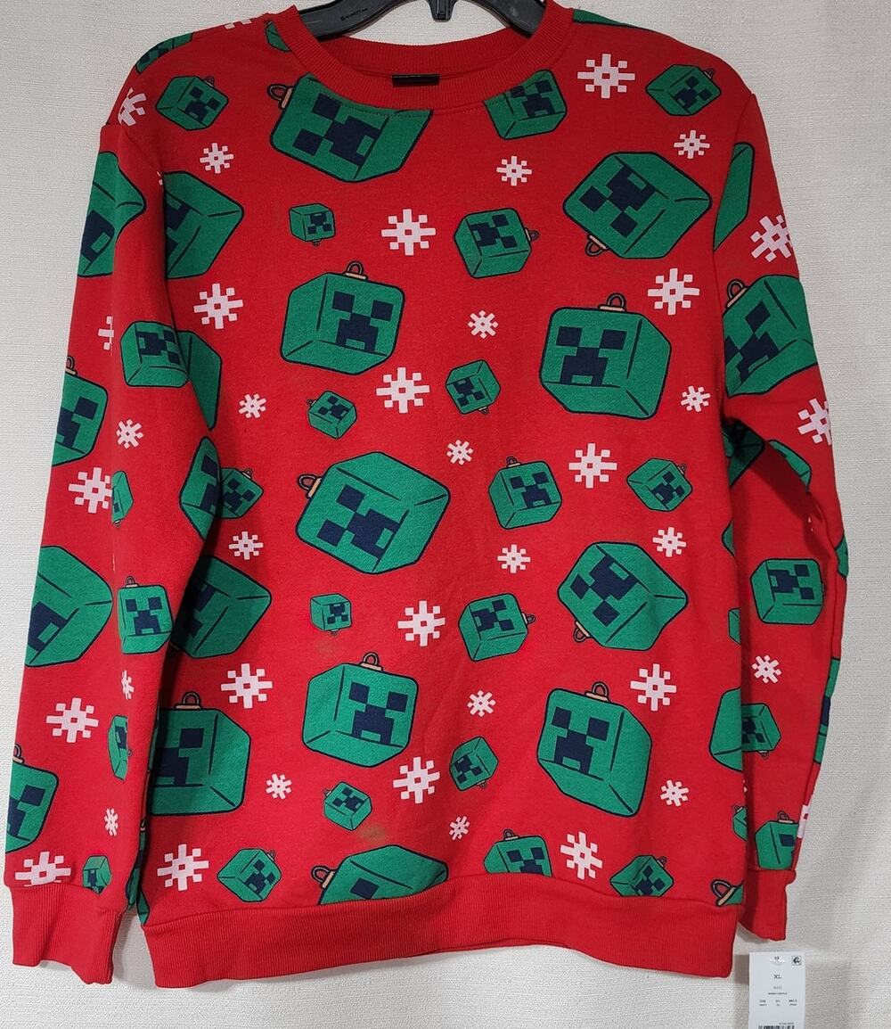 Minecraft kid's christmas sweatshirt XL